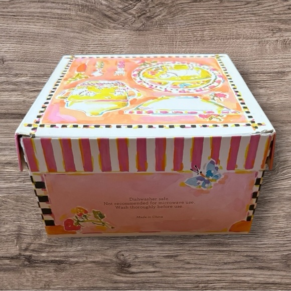 MACKENZIE-CHILDS TODDLER LAMB DINNERWARE SET - Picture 15 of 16